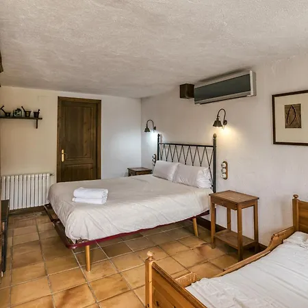 Habitacions Mas Fuselles Vendégház