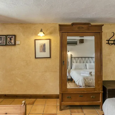 Habitacions Mas Fuselles Vendégház Girona