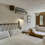 Habitacions Mas Fuselles 3* Girona