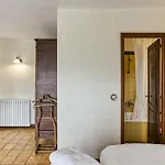 Pensión Habitacions Mas Fuselles Gerona