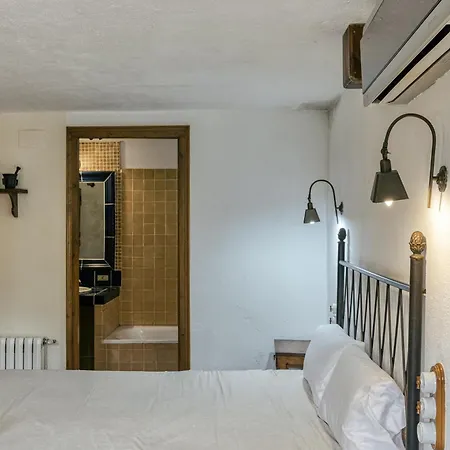 Habitacions Mas Fuselles Guest house 3*