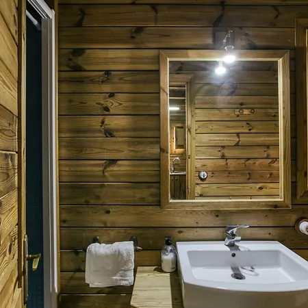 Habitacions Mas Fuselles