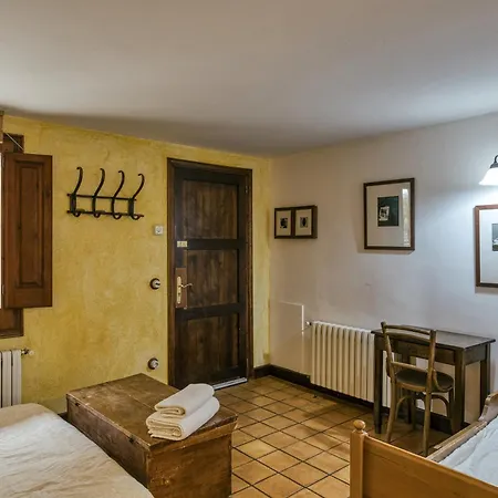 Habitacions Mas Fuselles