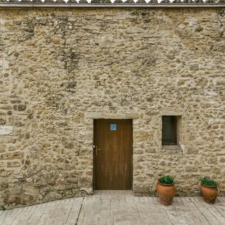 Habitacions Mas Fuselles Guest house 3*