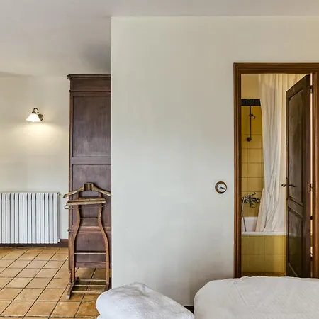 Guest house Habitacions Mas Fuselles Girona