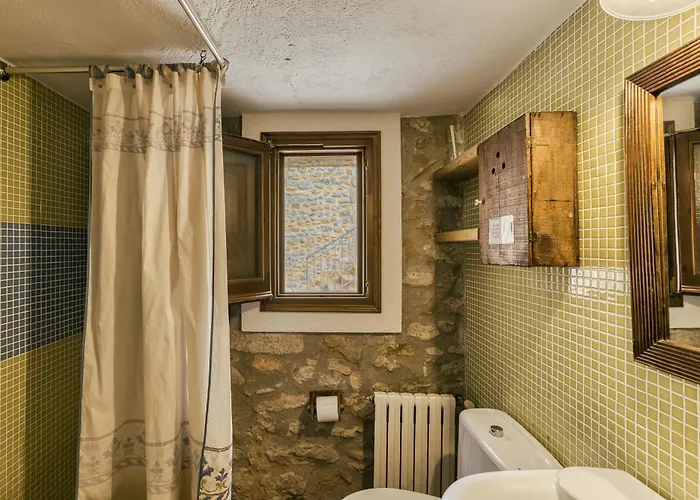 Habitacions Mas Fuselles 3* خيرونا