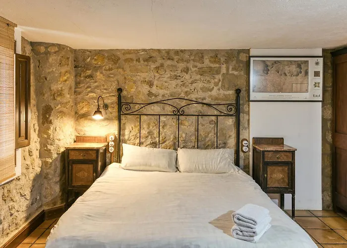 Habitacions Mas Fuselles 3* خيرونا