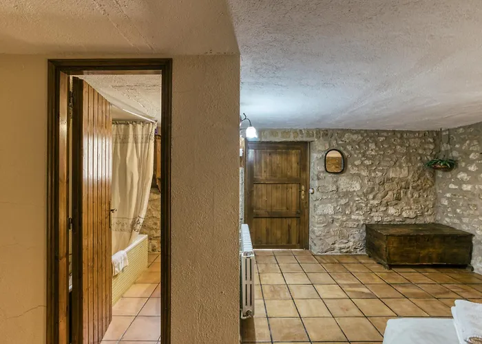 Habitacions Mas Fuselles 3*