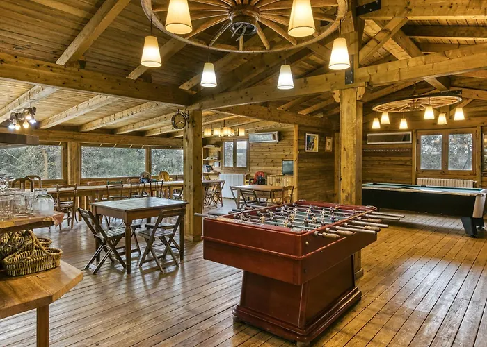 بيت ضيافة Habitacions Mas Fuselles