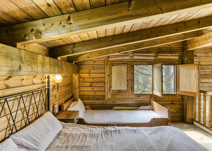 Πανσιόν Habitacions Mas Fuselles 3*