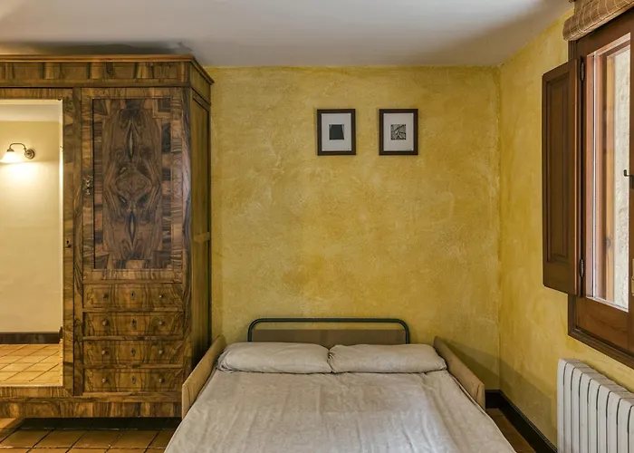 Habitacions Mas Fuselles Πανσιόν 3*