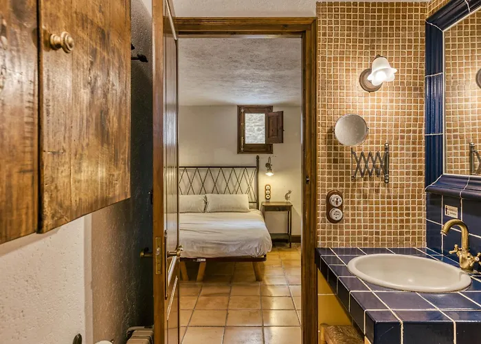 Habitacions Mas Fuselles Πανσιόν 3*